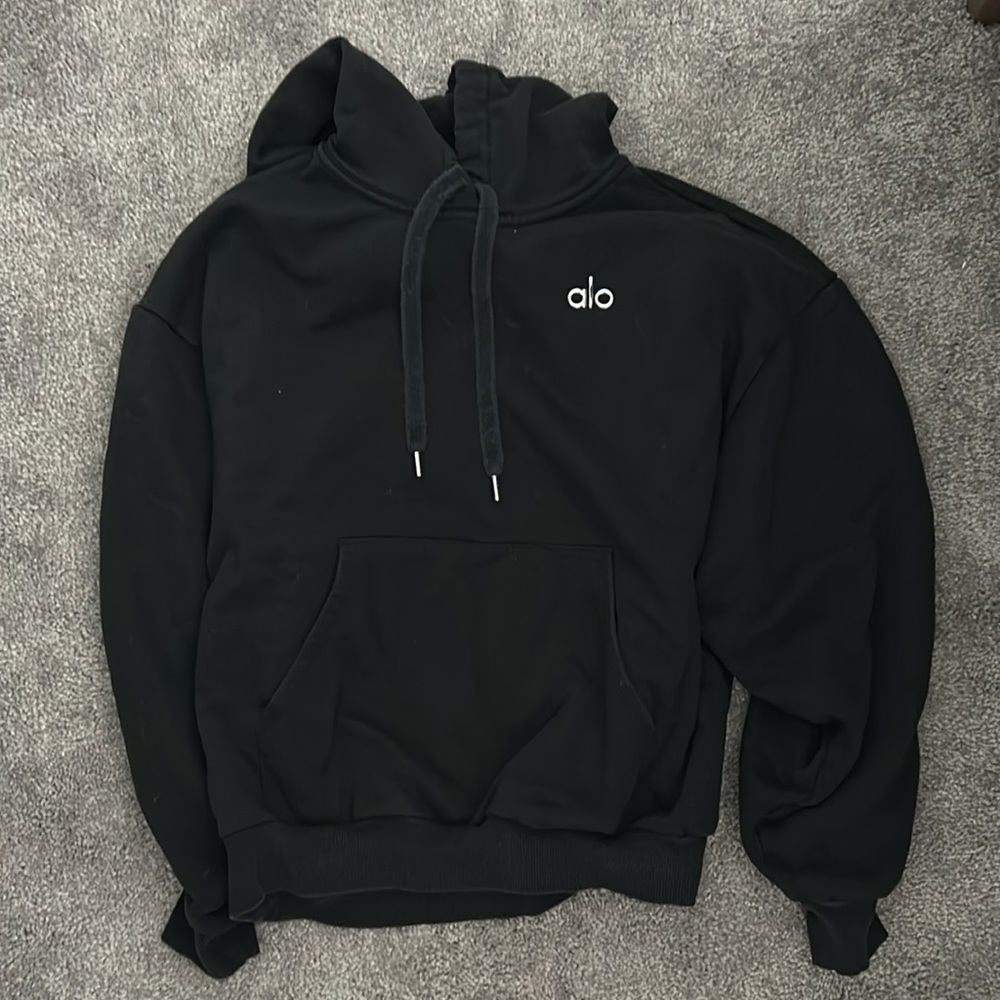Black Alo Accolade hoodie.
